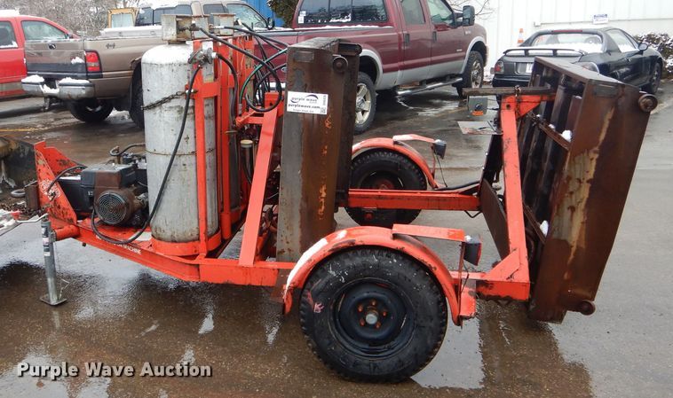 image for item DH6438 1993 Crafco infrared asphalt heater