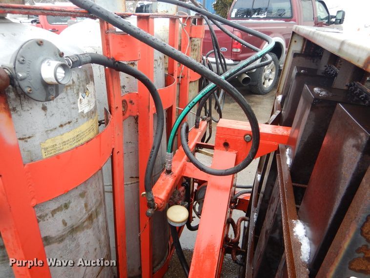 image for item DH6438 1993 Crafco infrared asphalt heater