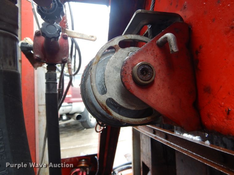 image for item DH6438 1993 Crafco infrared asphalt heater