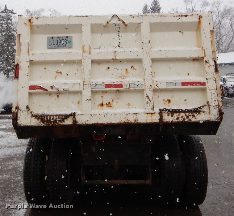 image for item DH6440 2002 Sterling L-Line dump truck