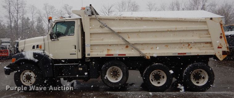 image for item DH6440 2002 Sterling L-Line dump truck