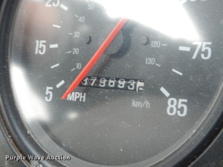 image for item DH6440 2002 Sterling L-Line dump truck