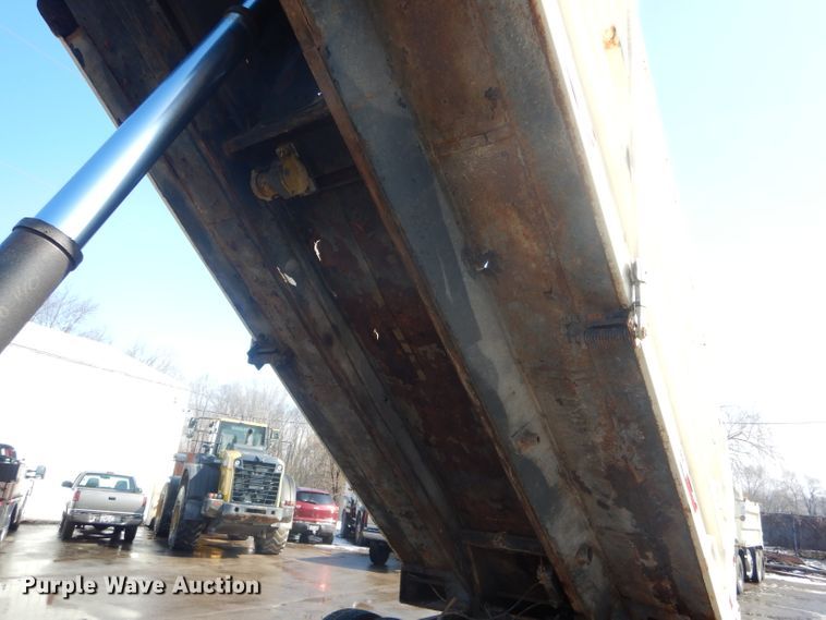 image for item DH6440 2002 Sterling L-Line dump truck