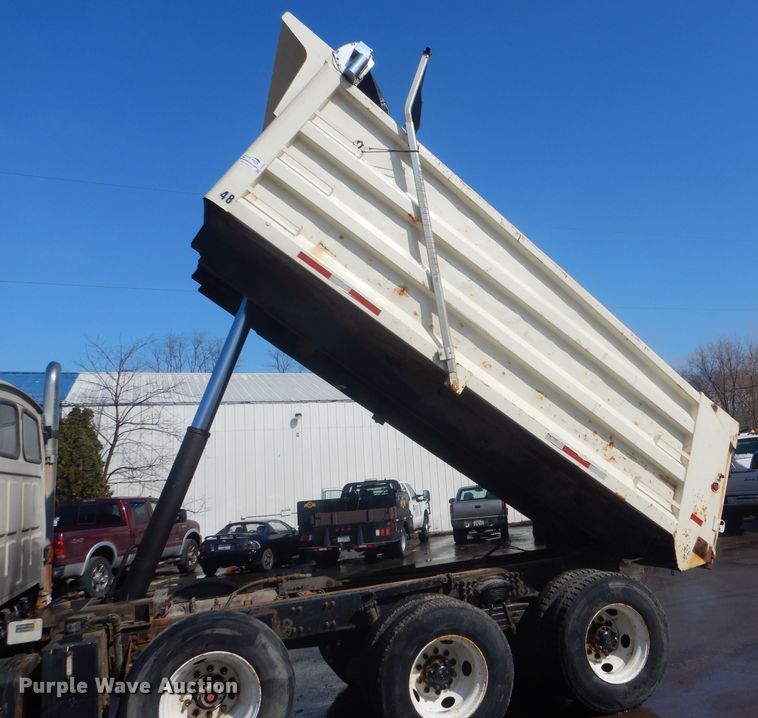 image for item DH6440 2002 Sterling L-Line dump truck