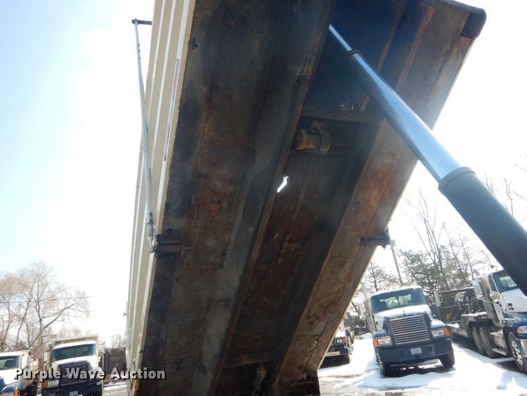 image for item DH6440 2002 Sterling L-Line dump truck