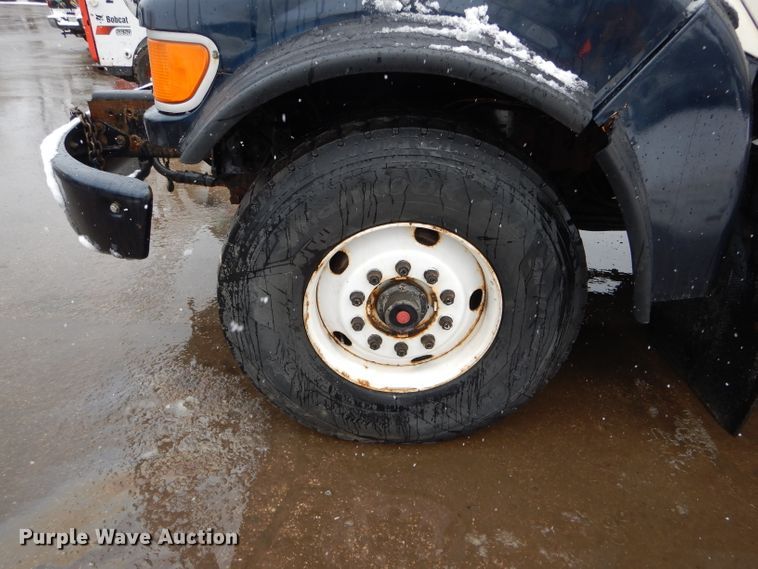 image for item DH6440 2002 Sterling L-Line dump truck