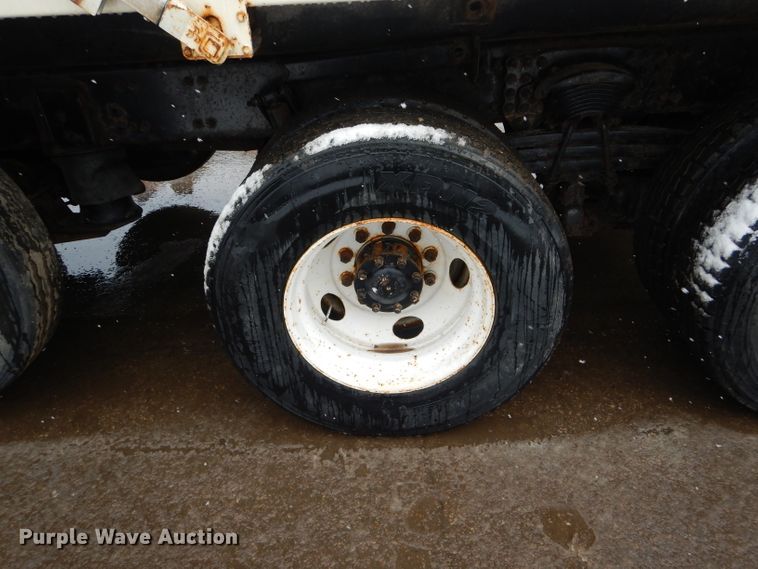 image for item DH6440 2002 Sterling L-Line dump truck