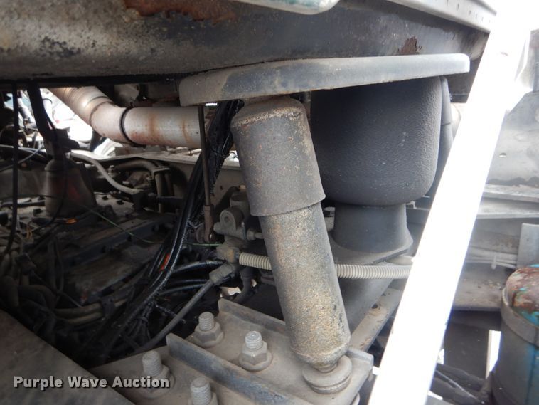 image for item DH6441 1995 Mack CL700 dump truck