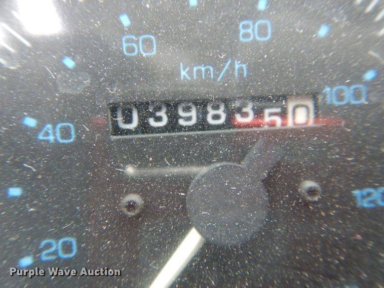 image for item DH6442 1992 Ford CF8000 oil distribution truck