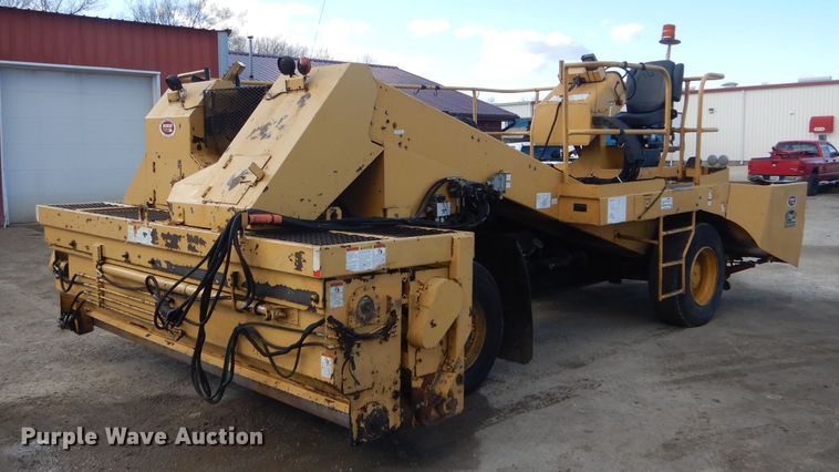 image for item DH6444 2003 Etnyre Quad chip spreader