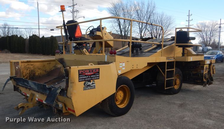 image for item DH6444 2003 Etnyre Quad chip spreader