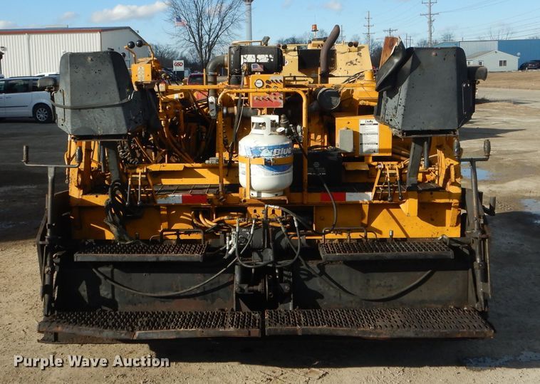 image for item DH6445 LeeBoy L8500T paver