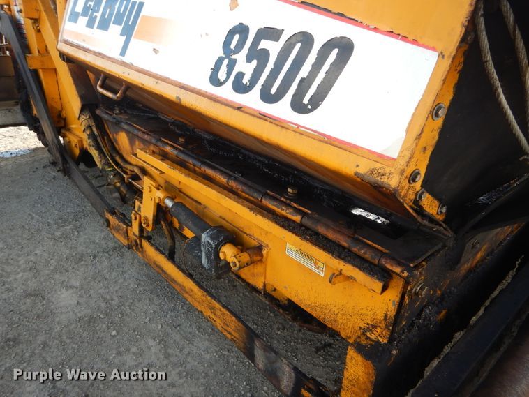 image for item DH6445 LeeBoy L8500T paver