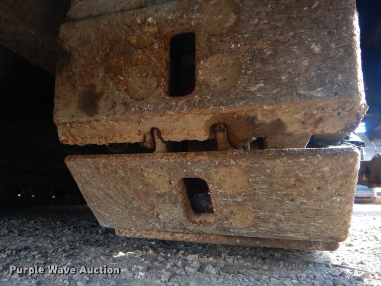 image for item DH6445 LeeBoy L8500T paver