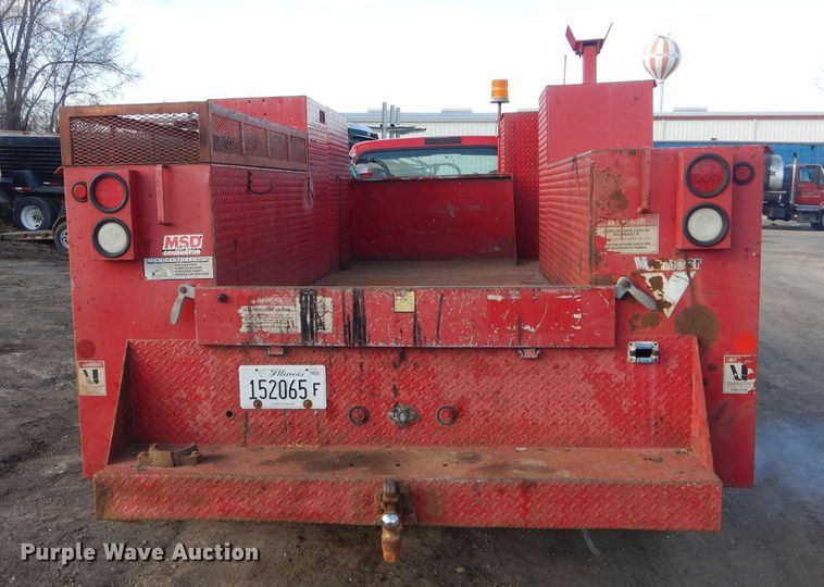 image for item DH6446 2000 Ford F550 Super Duty XL utility truck