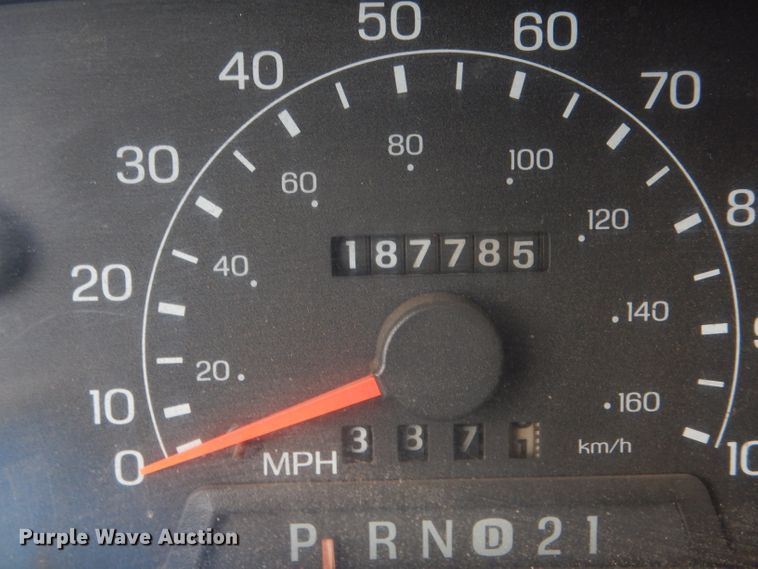 image for item DH6446 2000 Ford F550 Super Duty XL utility truck