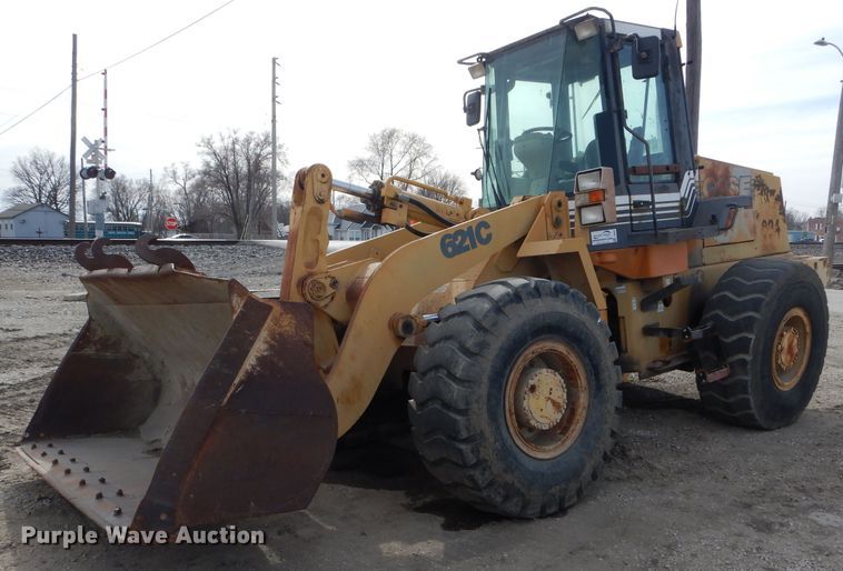 image for item DH6457 1999 Case 621C wheel loader