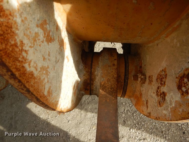 image for item DH6457 1999 Case 621C wheel loader