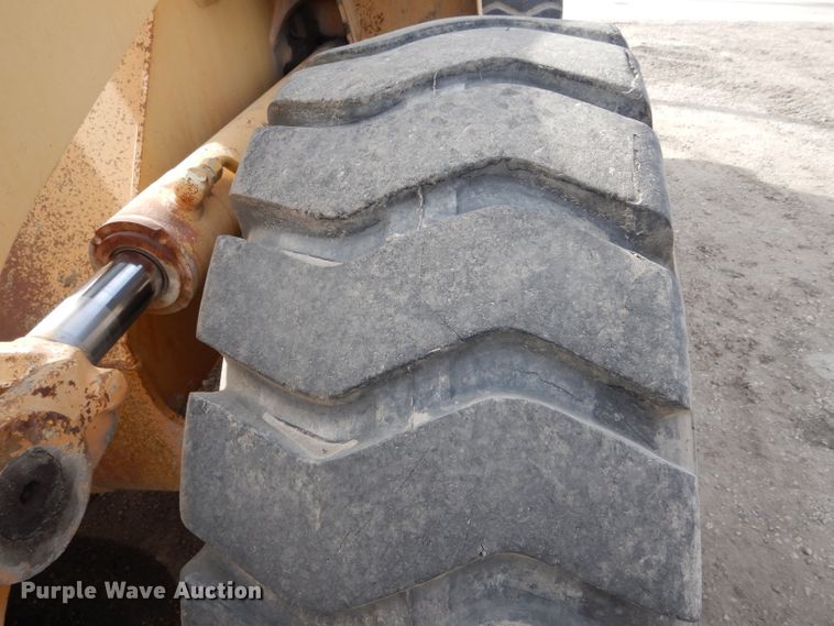 image for item DH6457 1999 Case 621C wheel loader