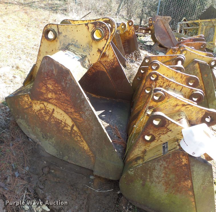 image for item DH7885 47"W excavator bucket