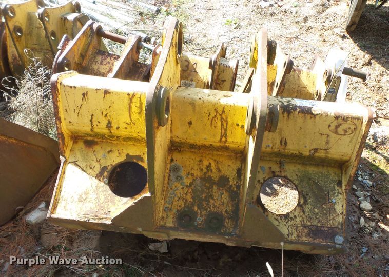 image for item DH7885 47"W excavator bucket