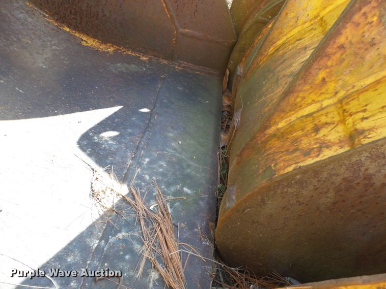 image for item DH7885 47"W excavator bucket