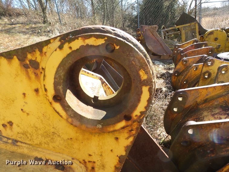 image for item DH7885 47"W excavator bucket