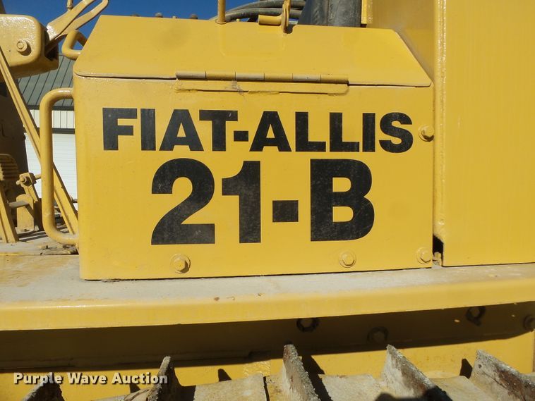image for item DH7889 Fiat-Allis 21B cable plow dozer