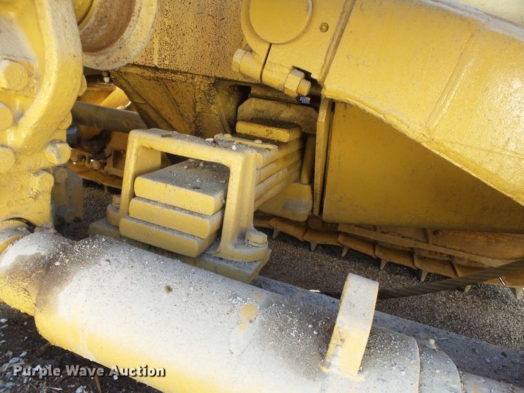 image for item DH7889 Fiat-Allis 21B cable plow dozer