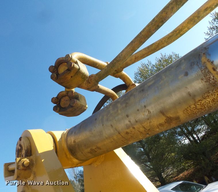 image for item DH7889 Fiat-Allis 21B cable plow dozer