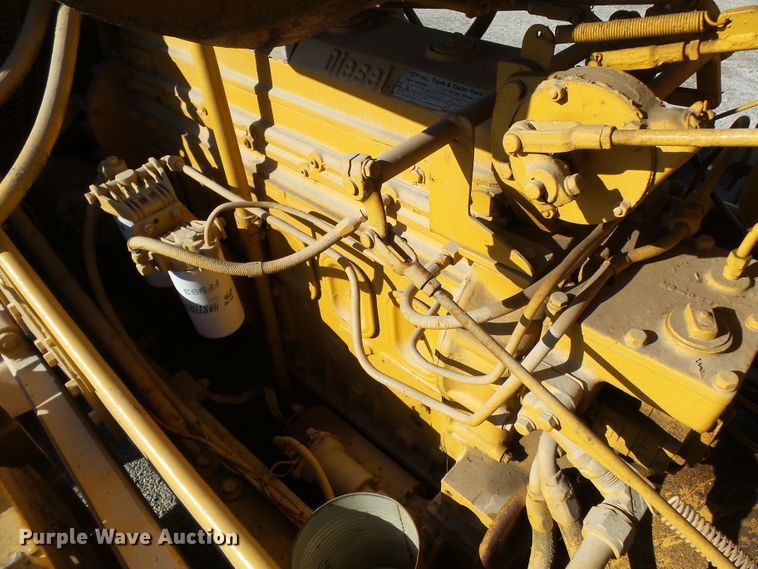 image for item DH7889 Fiat-Allis 21B cable plow dozer