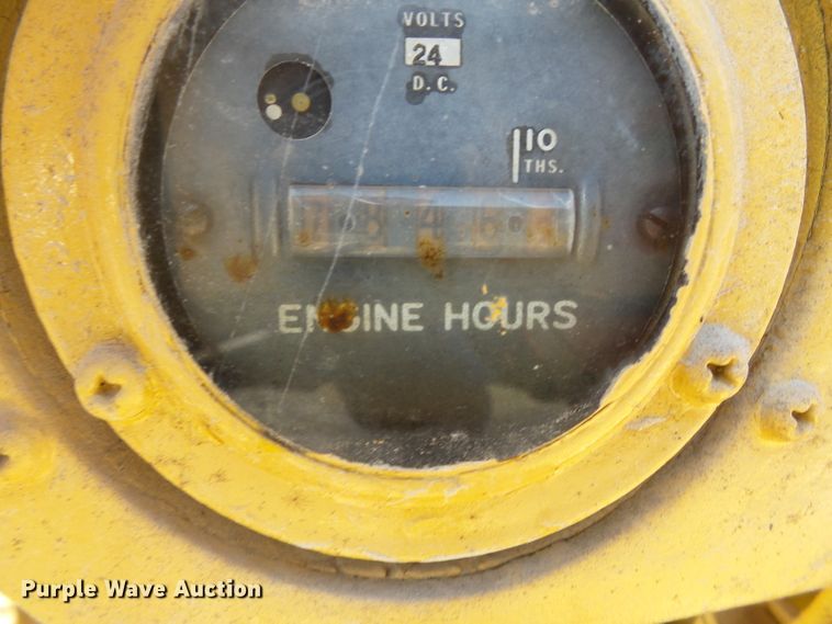 image for item DH7889 Fiat-Allis 21B cable plow dozer