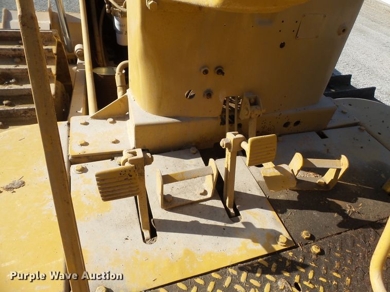 image for item DH7889 Fiat-Allis 21B cable plow dozer