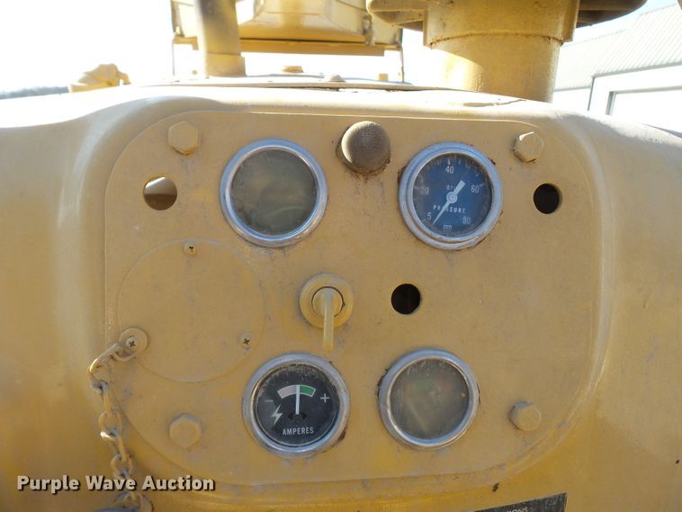 image for item DH7889 Fiat-Allis 21B cable plow dozer