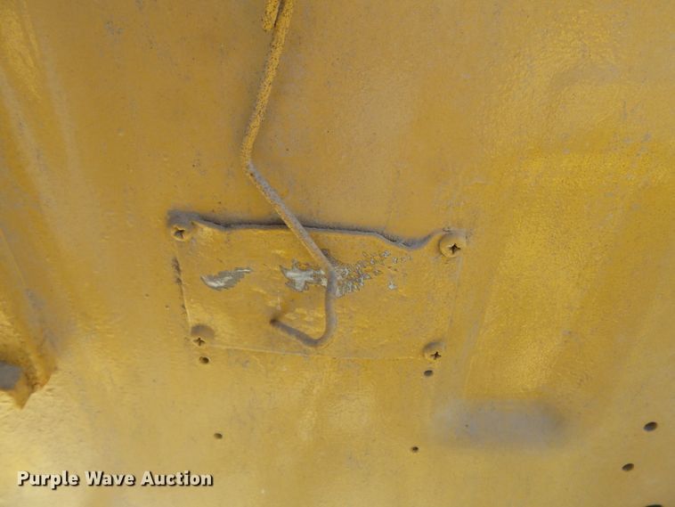 image for item DH7889 Fiat-Allis 21B cable plow dozer