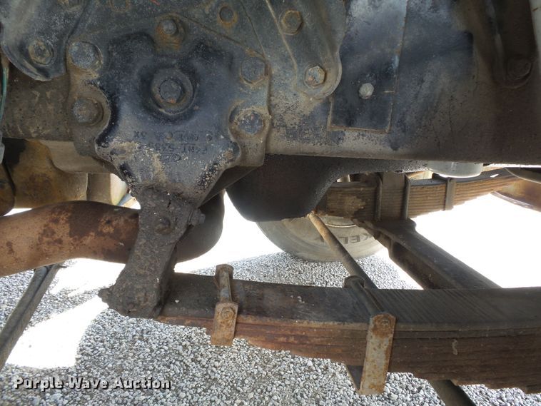 image for item DH7890 1990 Ford L8000 flatbed truck