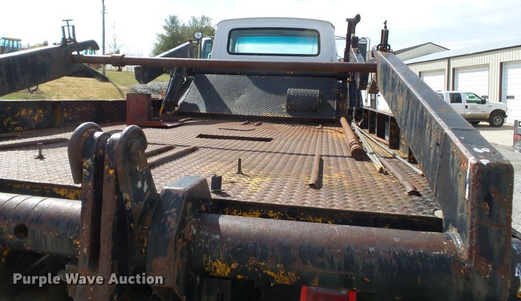 image for item DH7890 1990 Ford L8000 flatbed truck