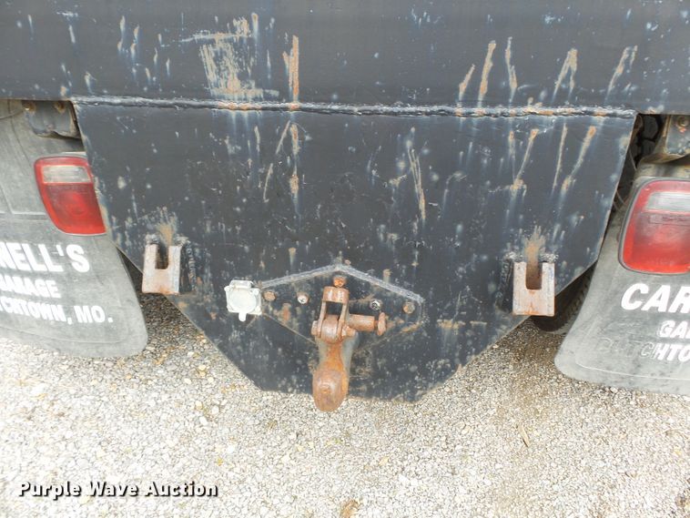 image for item DH7891 1990 Ford L8000 flatbed truck