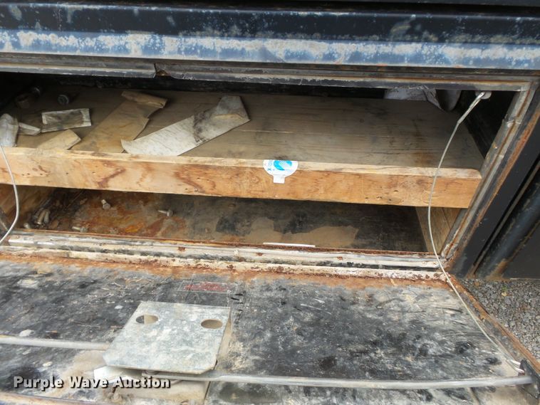 image for item DH7891 1990 Ford L8000 flatbed truck