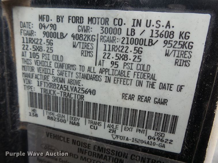 image for item DH7891 1990 Ford L8000 flatbed truck