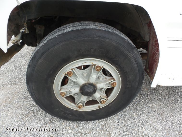 image for item DH7892 1988 Ford F700 sewer rodder truck