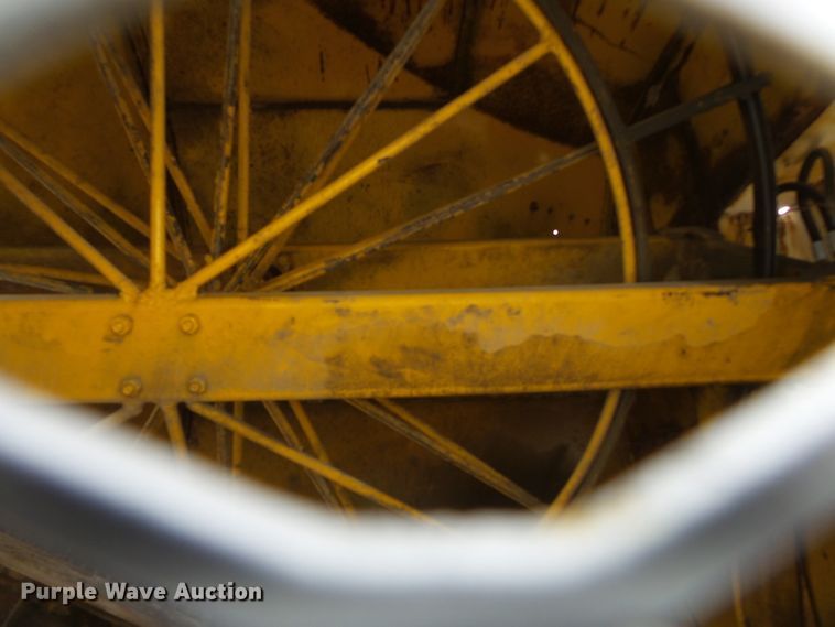 image for item DH7892 1988 Ford F700 sewer rodder truck