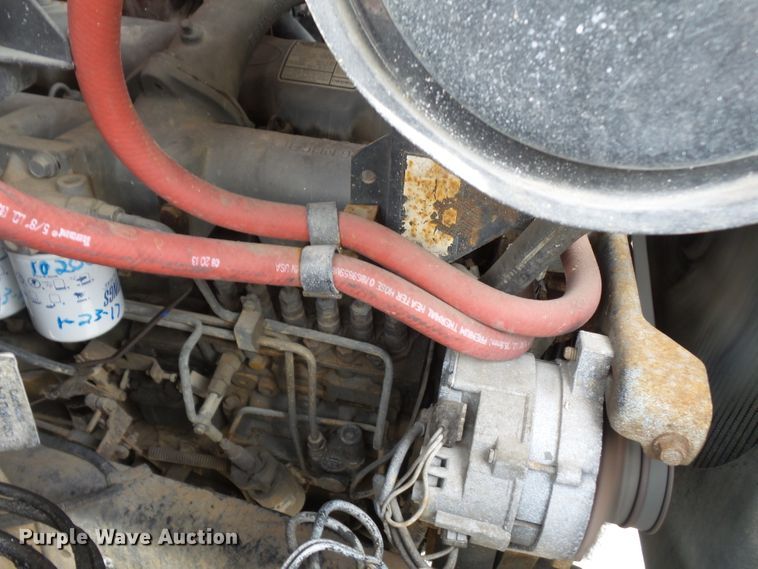 image for item DH7892 1988 Ford F700 sewer rodder truck