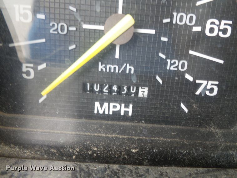 image for item DH7892 1988 Ford F700 sewer rodder truck