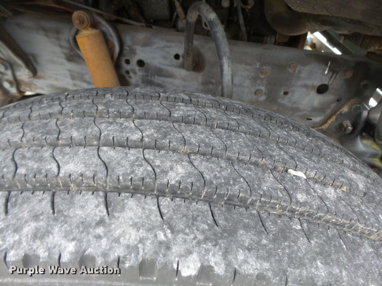 image for item DH7893 1987 Ford L8000 crane truck