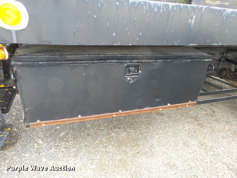 image for item DH7893 1987 Ford L8000 crane truck