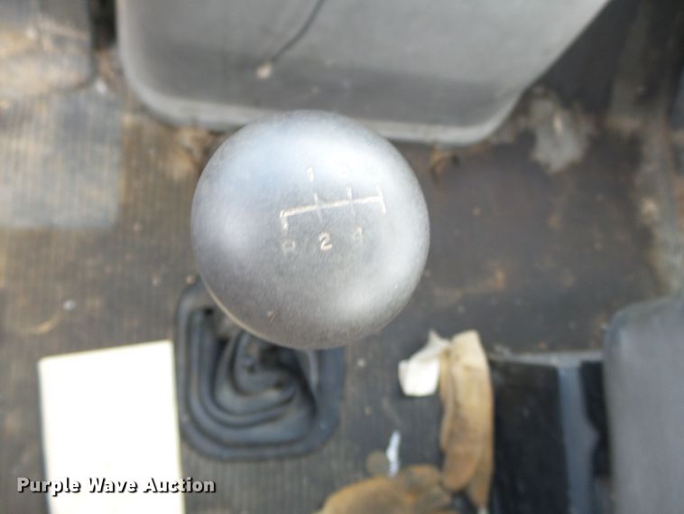 image for item DH7893 1987 Ford L8000 crane truck