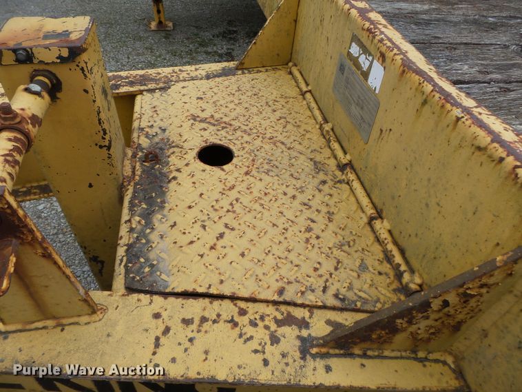 image for item DH7894 2002 Trail King TK20-2400 equipment trailer