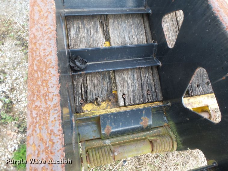 image for item DH7894 2002 Trail King TK20-2400 equipment trailer