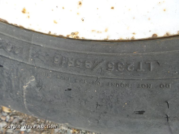 image for item DH7894 2002 Trail King TK20-2400 equipment trailer